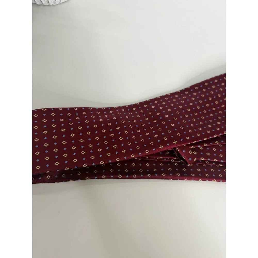 Paul Fredrick Silk Necktie Burgundy Yellow 3 1/4